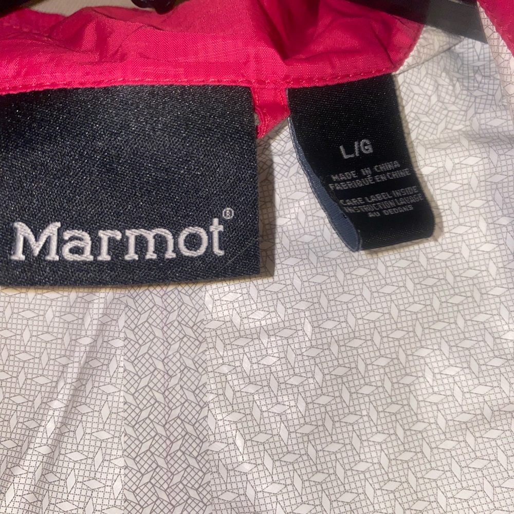 Marmot waterproof hooded jacket - Picture 3 of 4